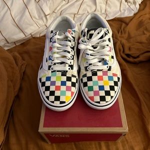 VANS MOMA COMFYCUSH OLD SKOOL BRAND